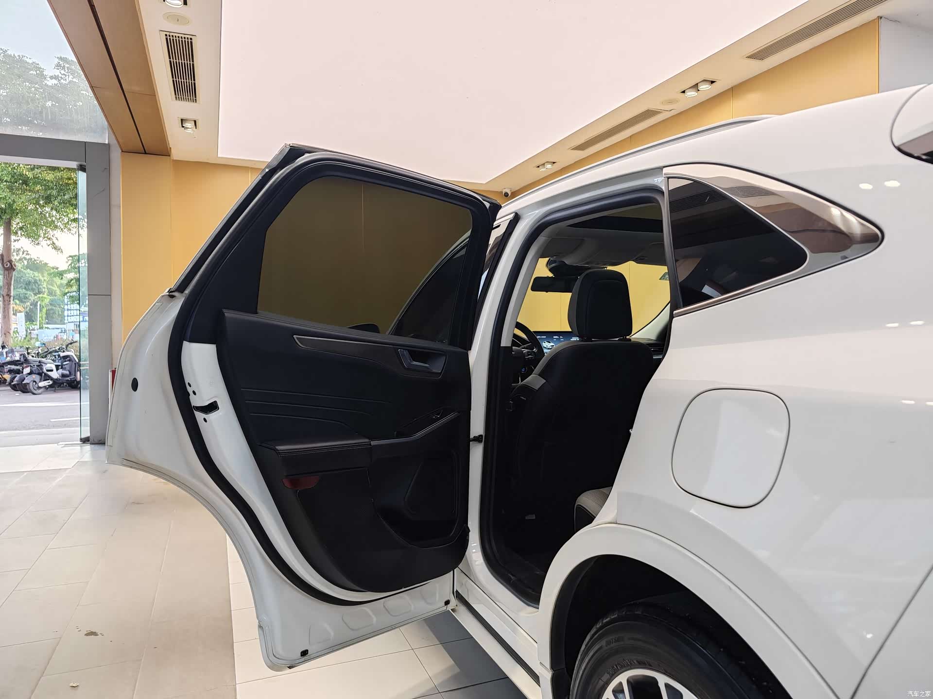 Ford Escape, 2020 21