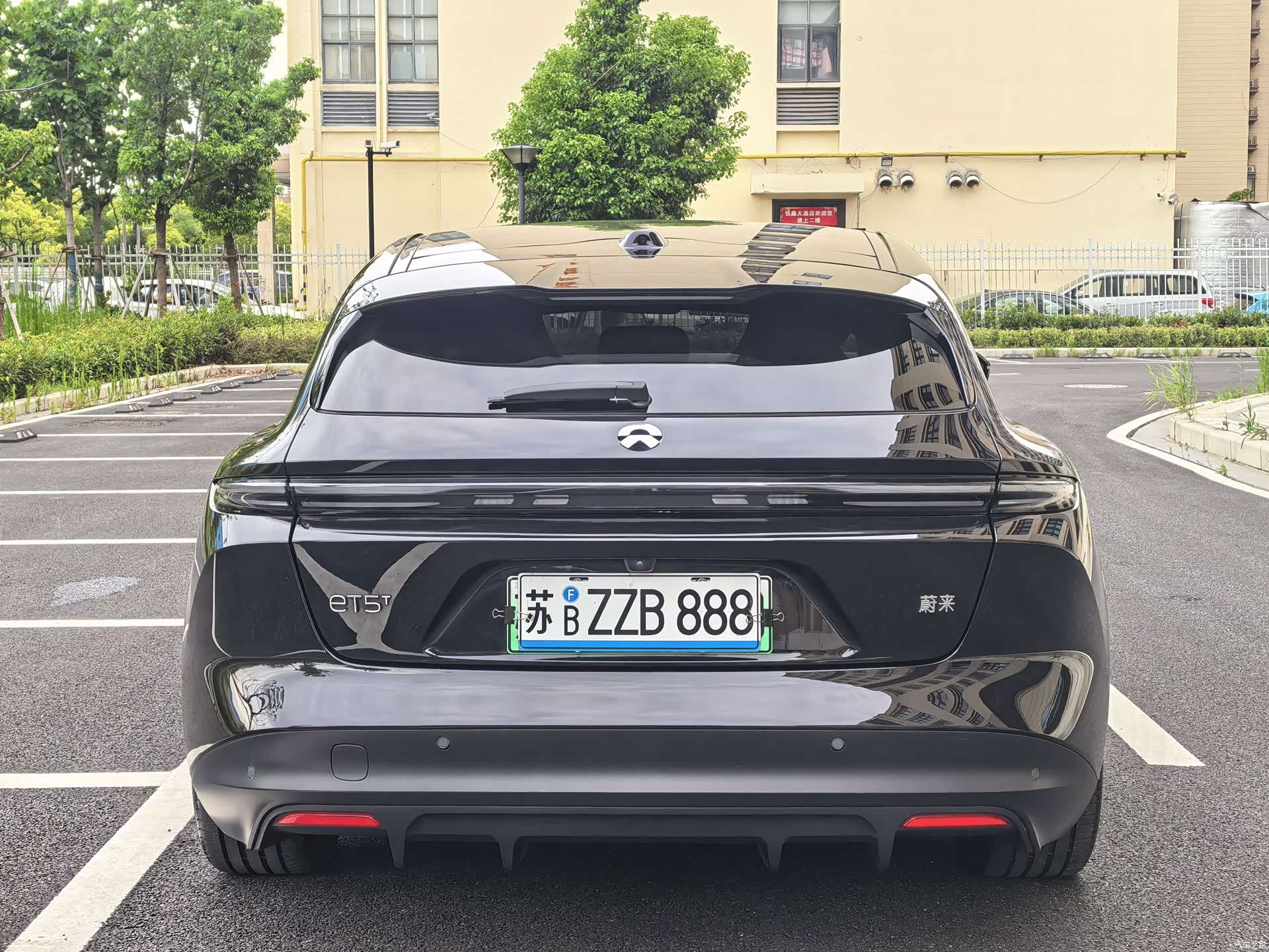 NIO ET5, 2024 все фото