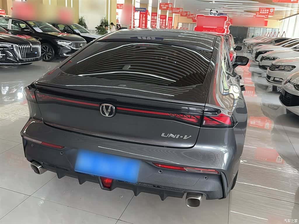 Changan UNI-V, 2022 10