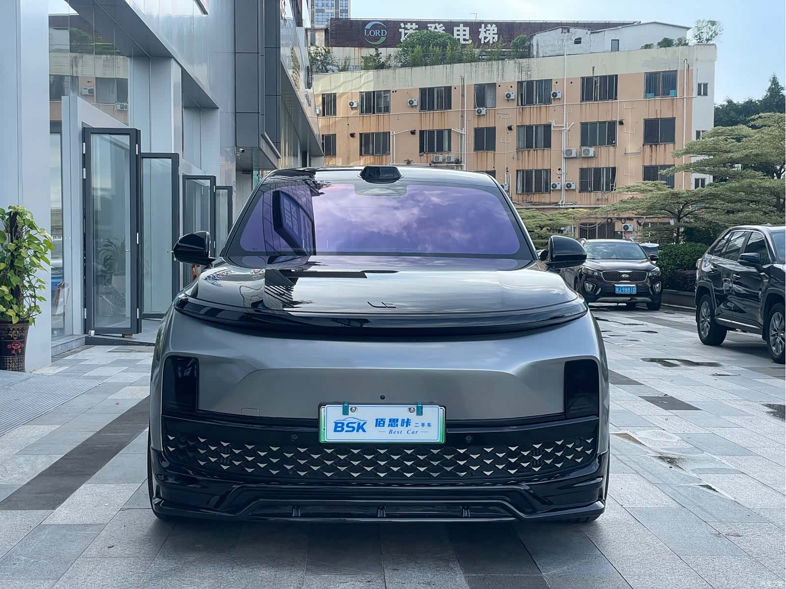 Li Auto L8, 2023 2
