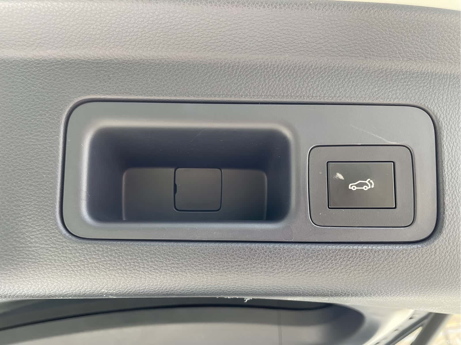 Trumpchi M8, 2021 12