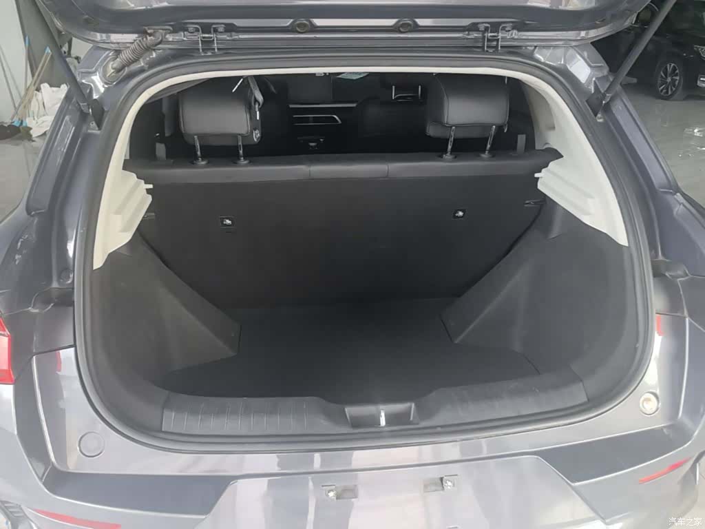 BYD E2, 2020 19
