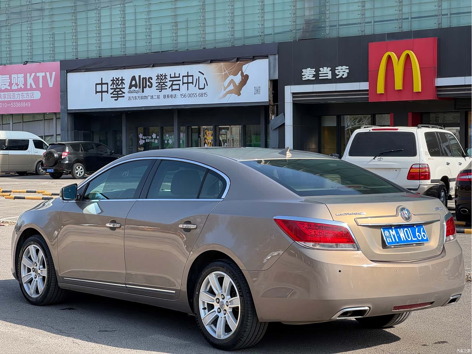Buick LaCrosse, 2009 6