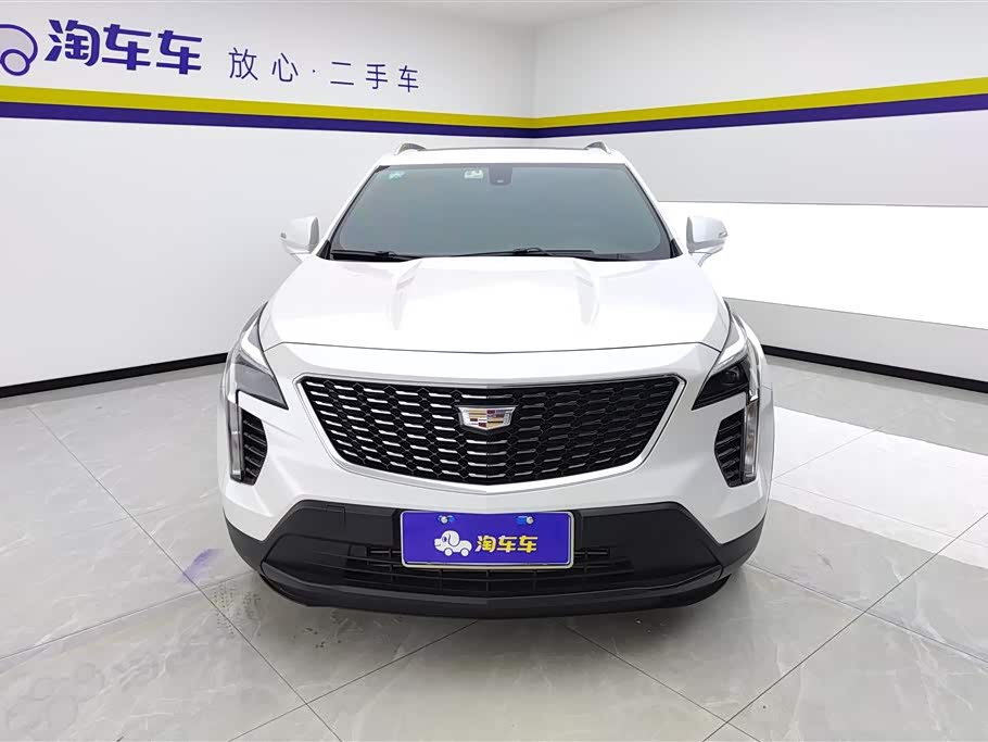 Cadillac XT4