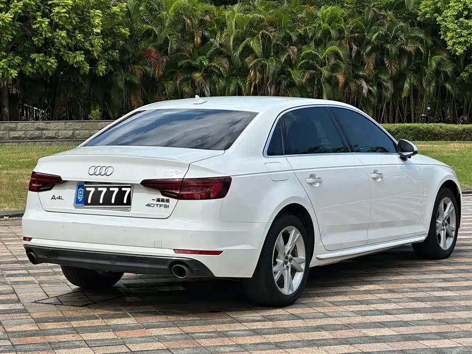 Audi A4L