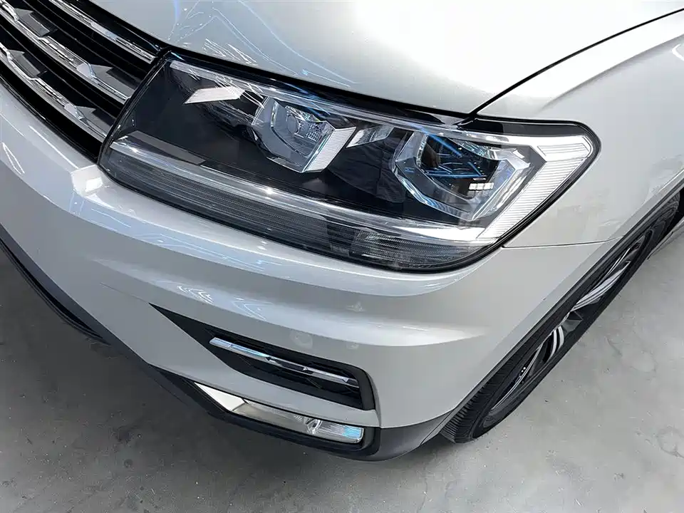 Volkswagen Tiguan L Volkswagen Tiguan L