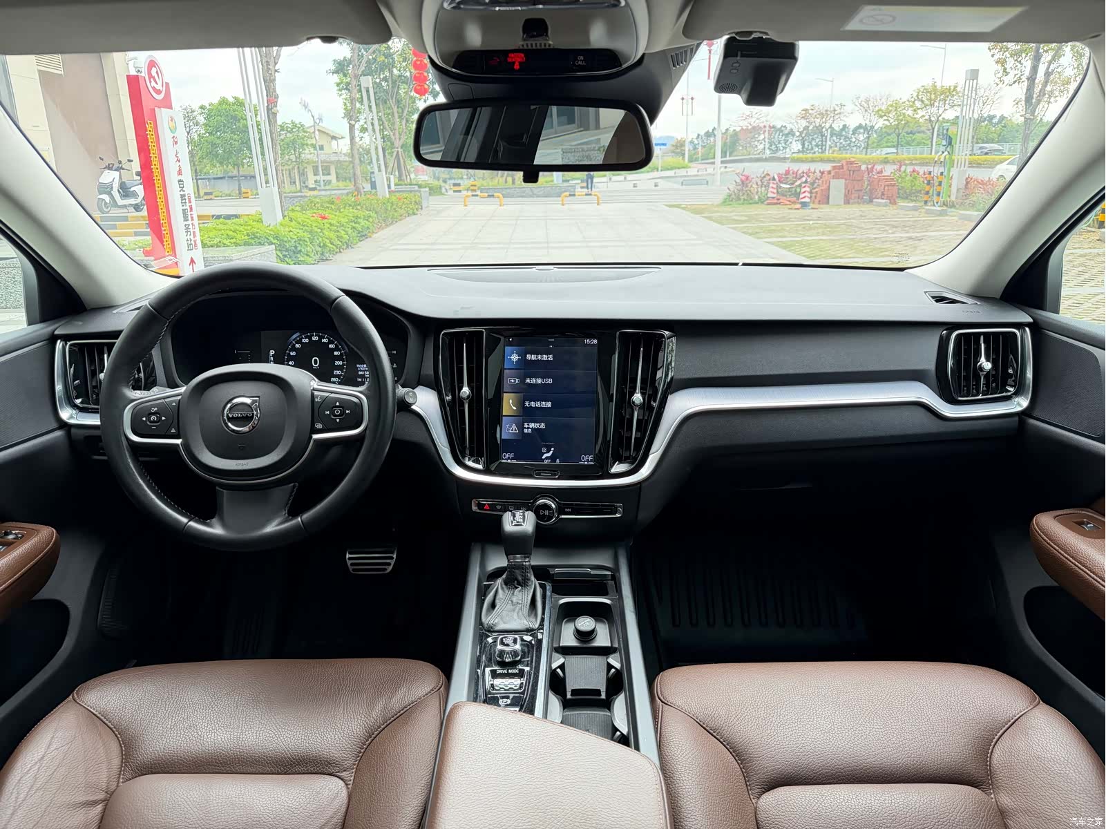 Volvo V60, 2020 все фото