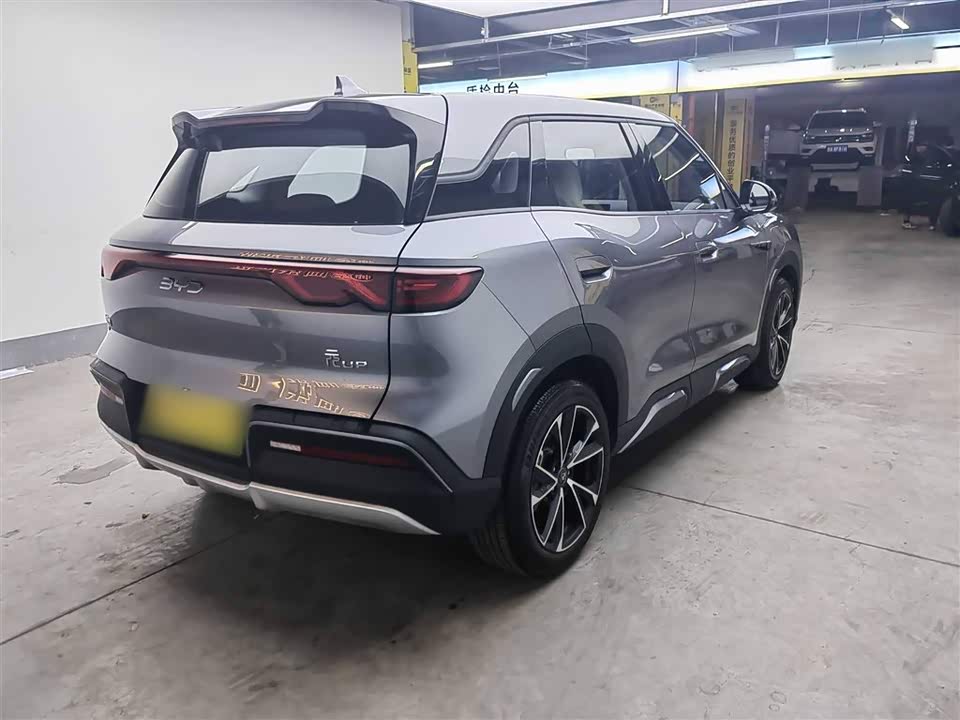 BYD Yuan UP