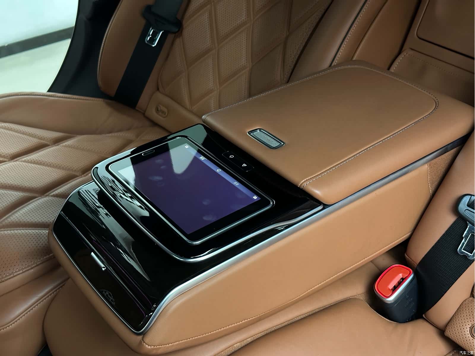 Maybach S-Class, 2021 16