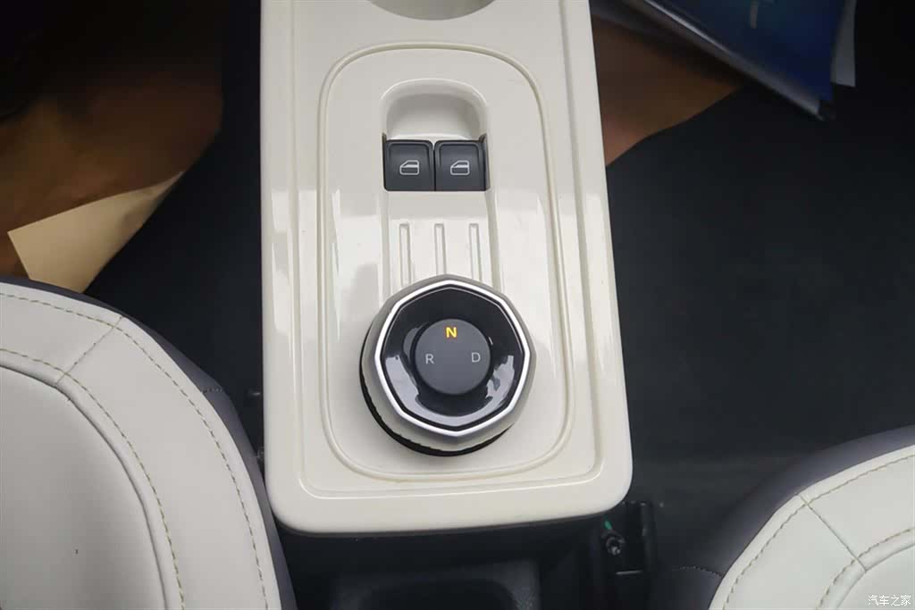 Geely Panda, 2024 16