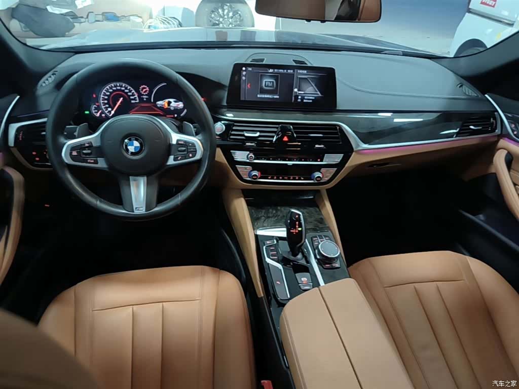 BMW 5 Series, 2018 10