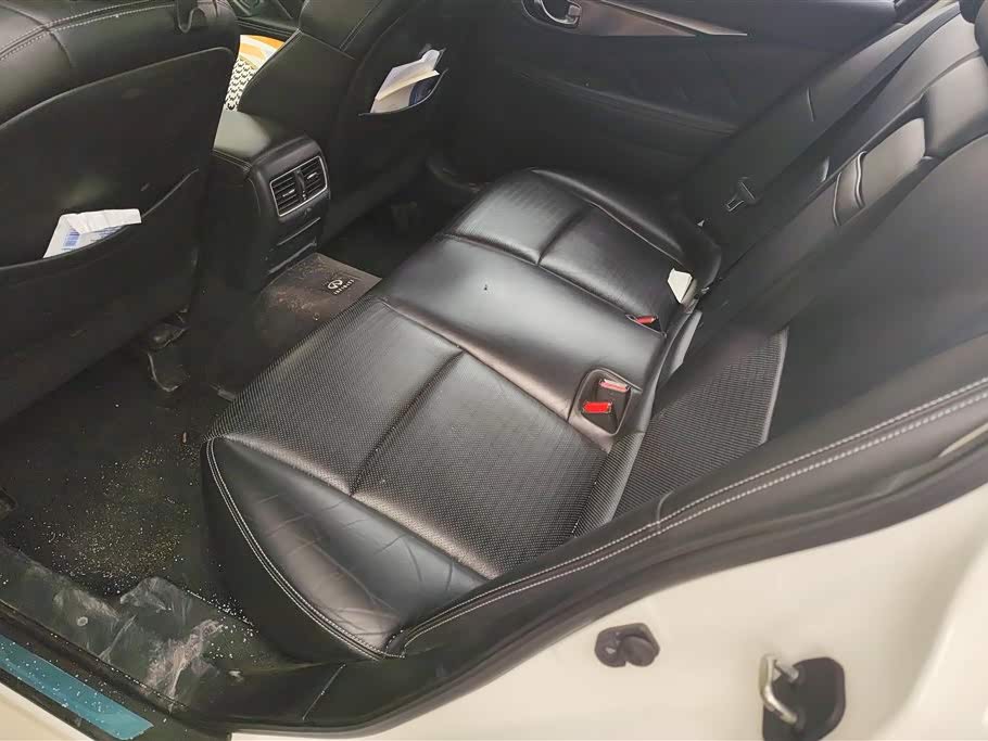 Infiniti Q50L Infiniti Q50L