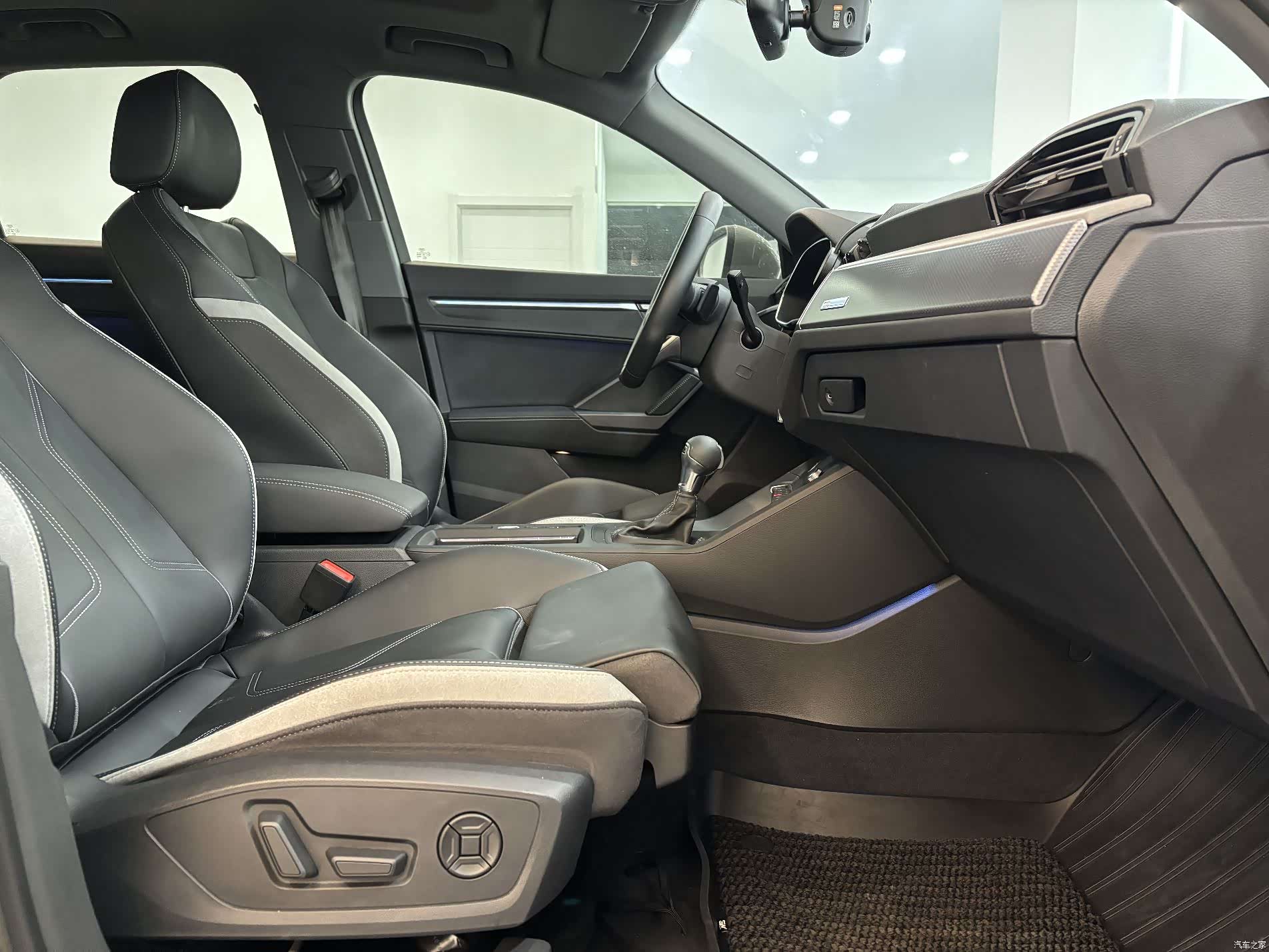 Audi Q3, 2024 17