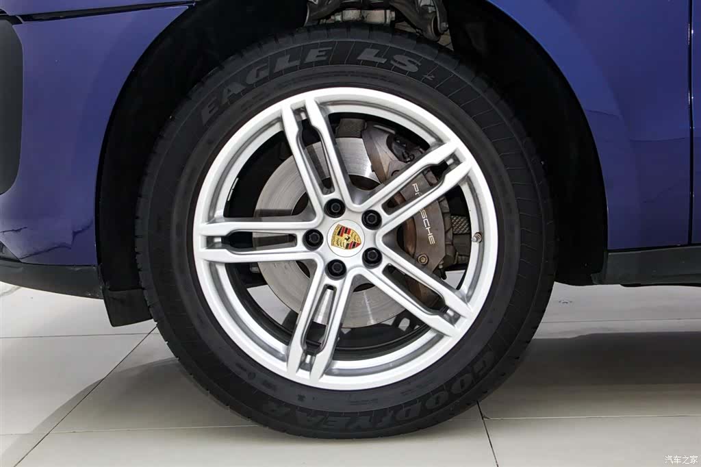 Porsche Macan, 2022 12
