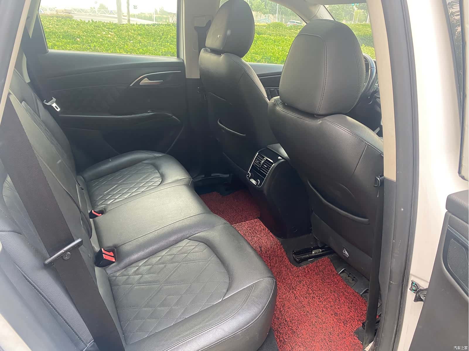 Borgward BX7, 2018 12