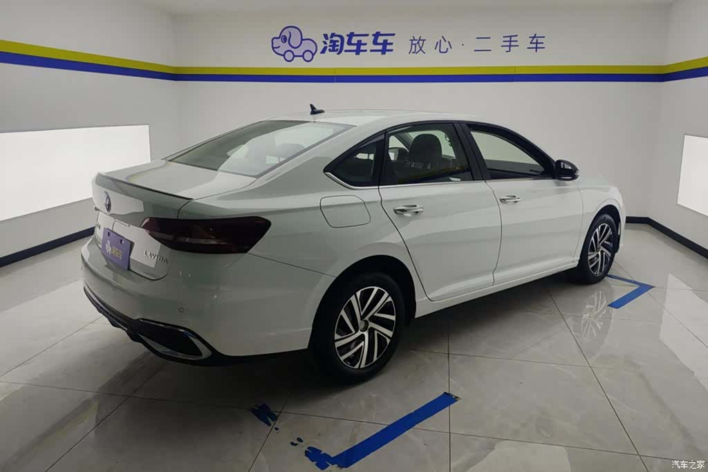 Volkswagen Lavida, 2024 3