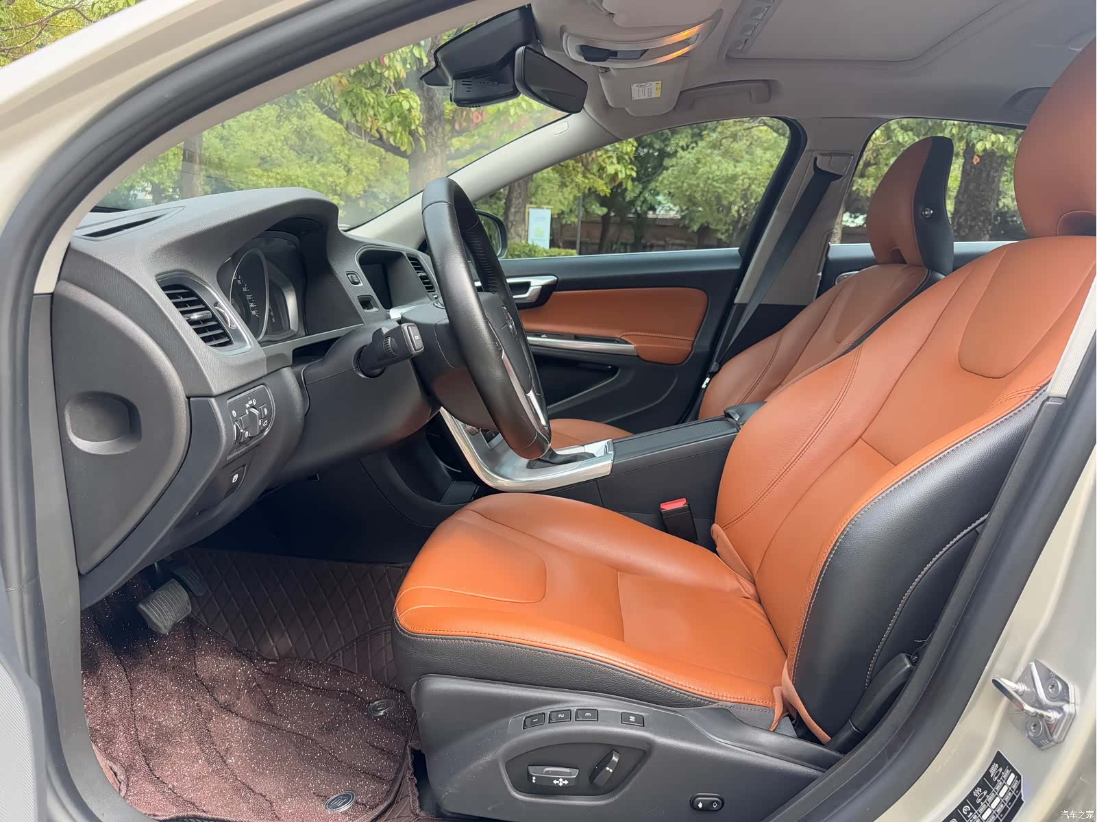 Volvo S60, 2020 4