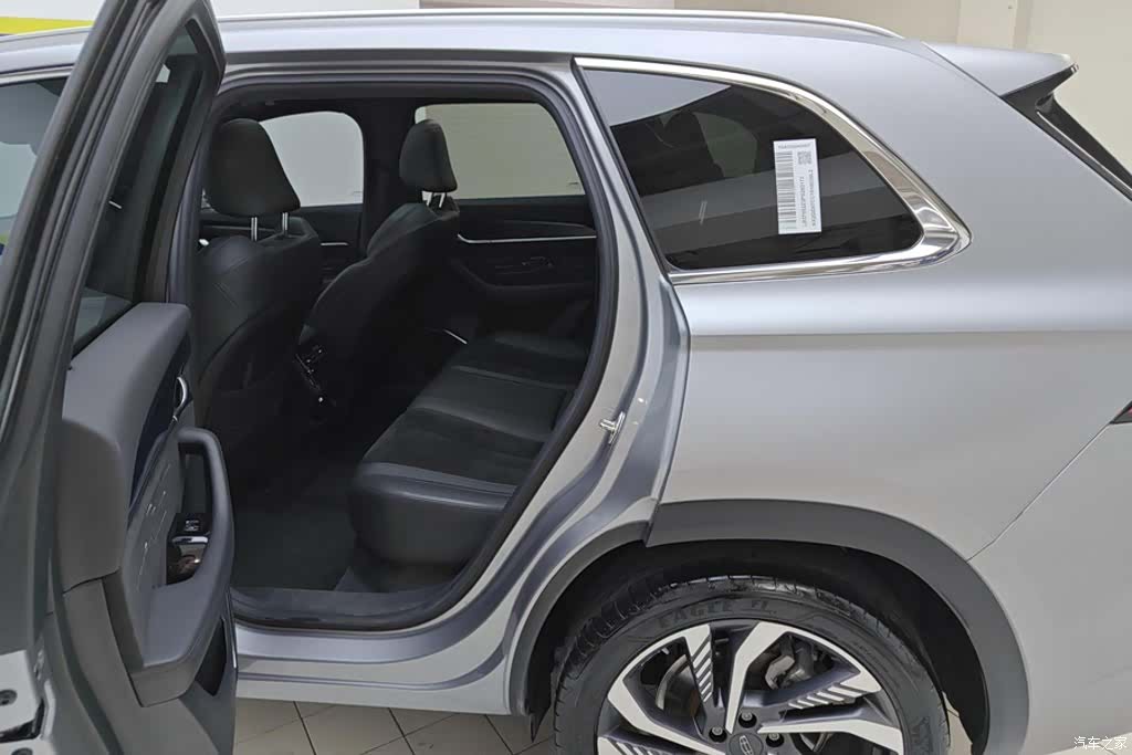 Geely Xingyue L, 2024 11