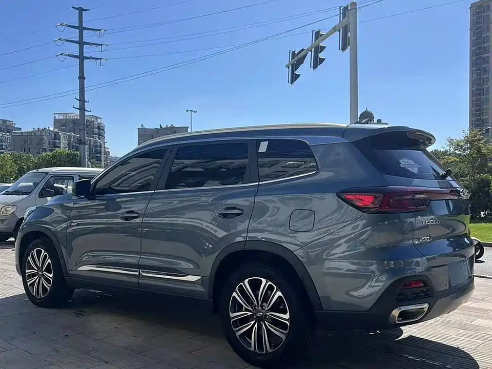 Chery Tiggo 8