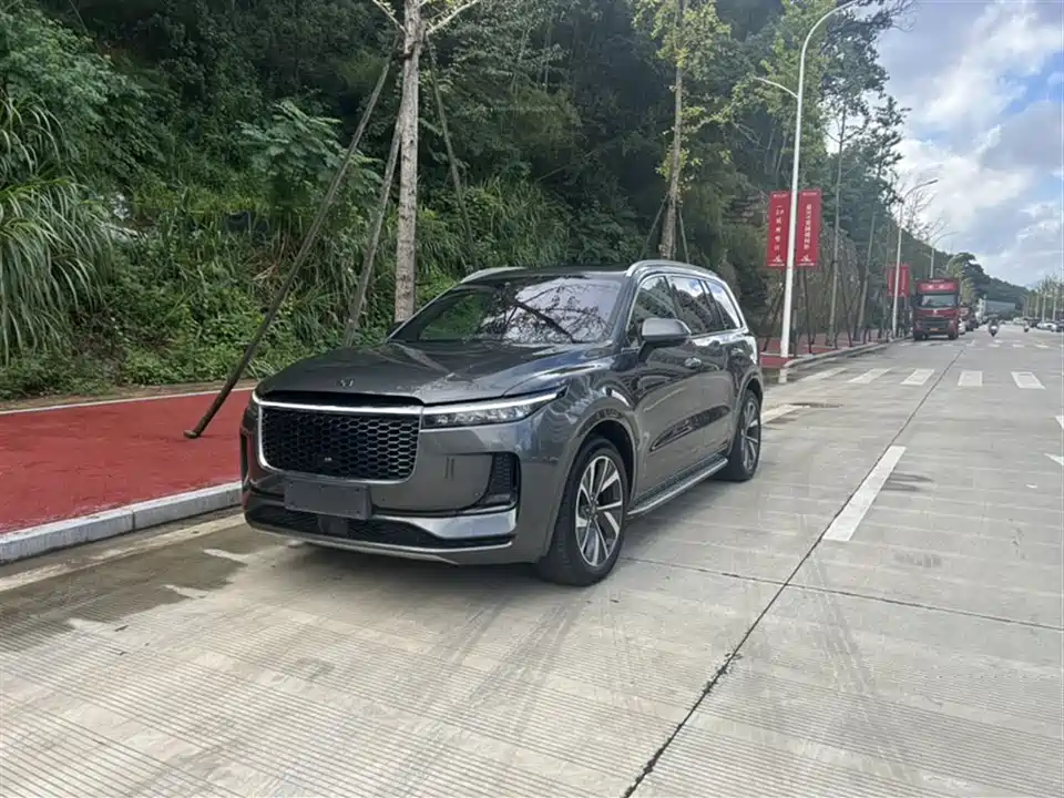 Li Auto Ideal ONE