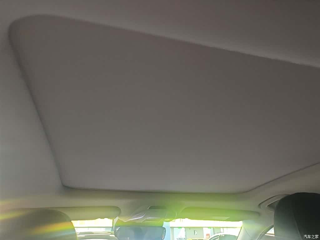 Geely Preface, 2022 18