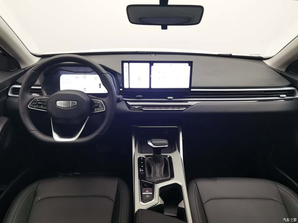 Geely Emgrand, 2025 все фото