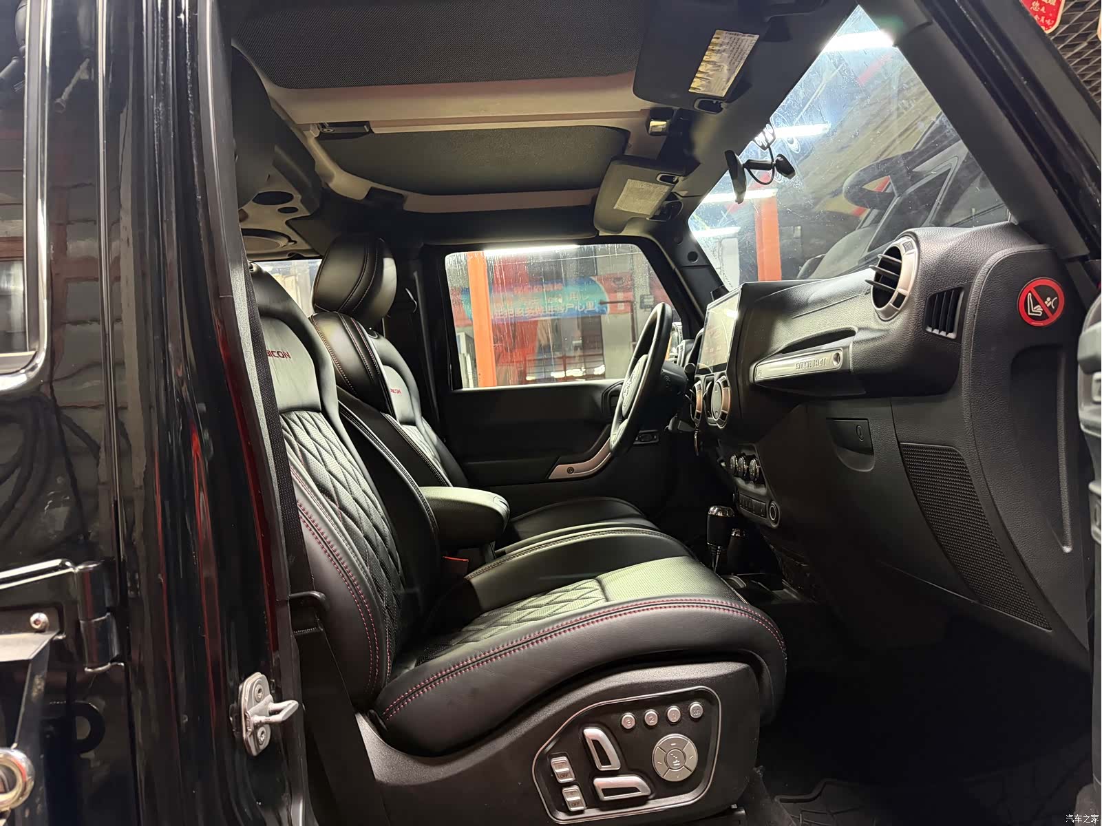 Jeep Wrangler, 2012 18