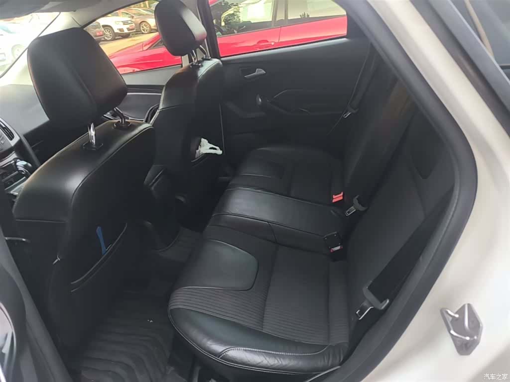 Ford Focus, 2014 13