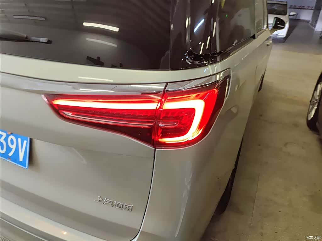 Buick GL8, 2022 24