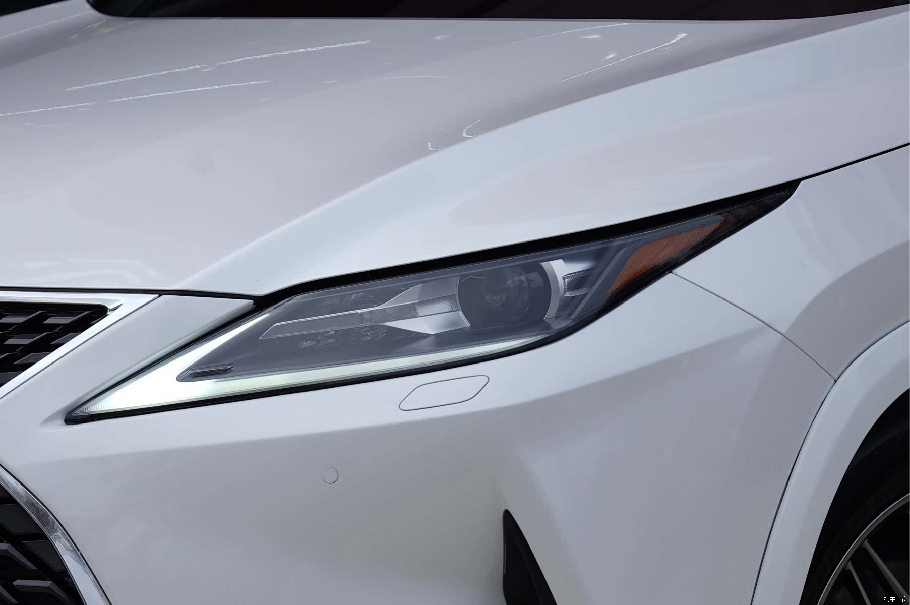 Lexus RX, 2019 3