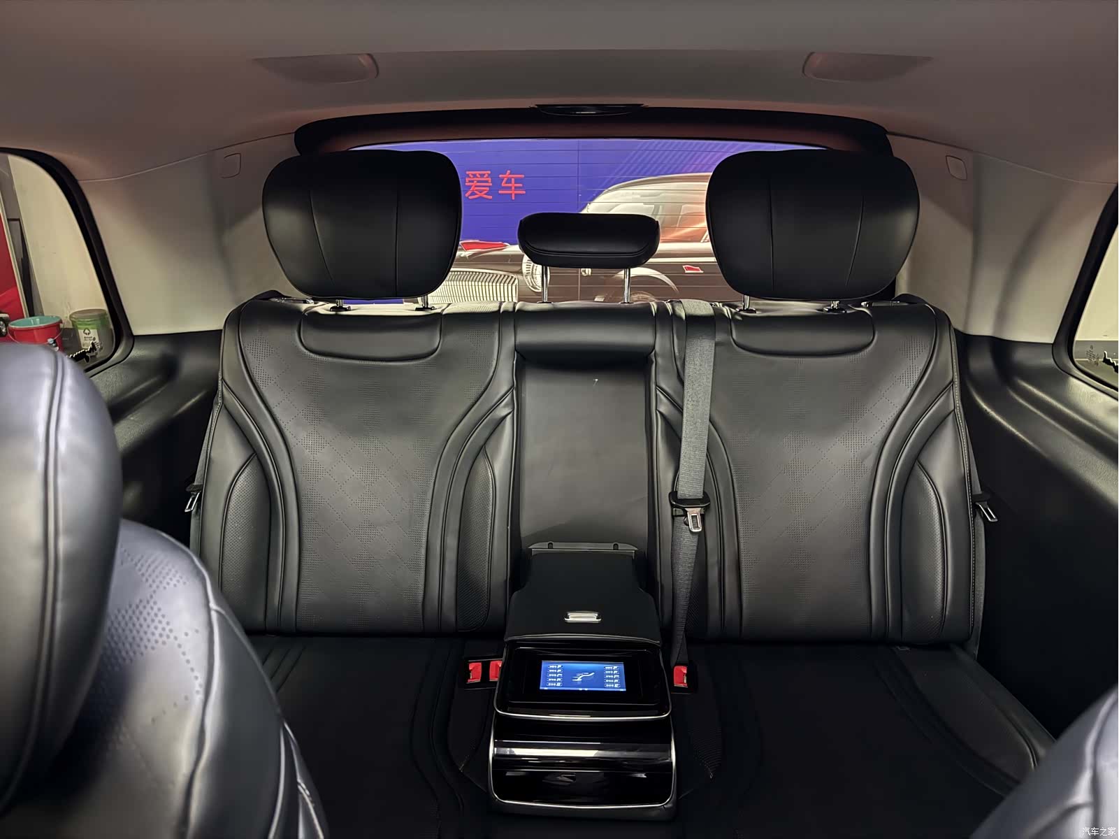 Mercedes-Benz V-Class, 2018 53