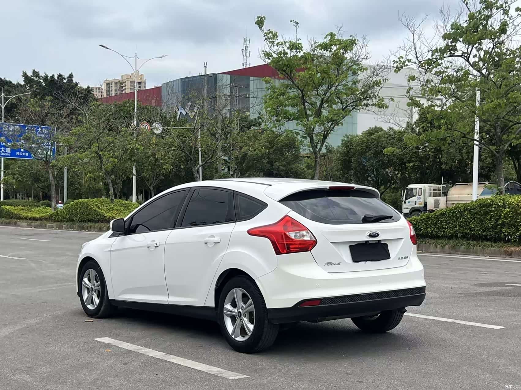 Ford Focus, 2013 все фото