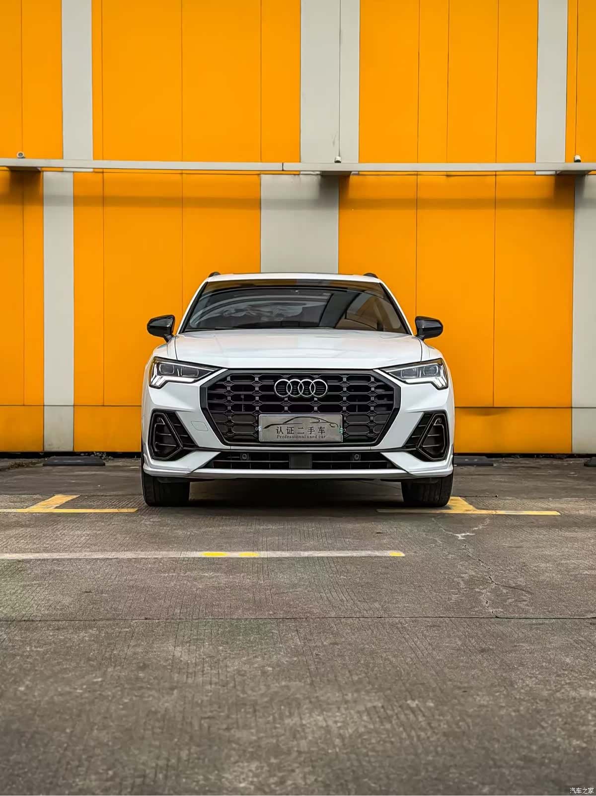 Audi Q3, 2022 2