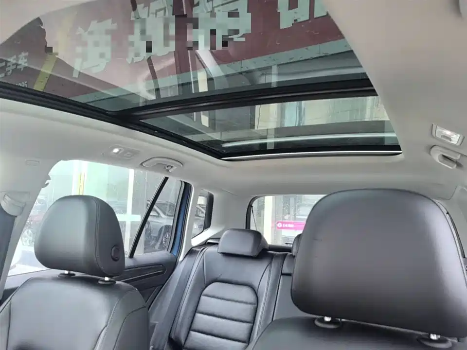 Volkswagen Golf*Jiayu