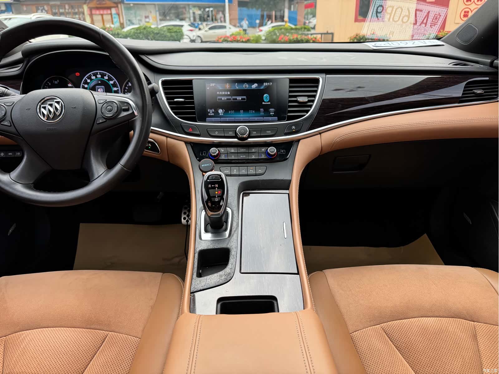 Buick LaCrosse, 2017 19