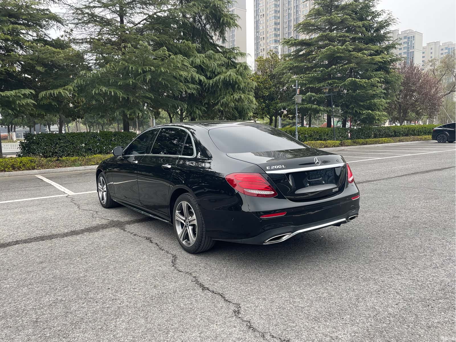 Mercedes-Benz E-Class, 2018 3