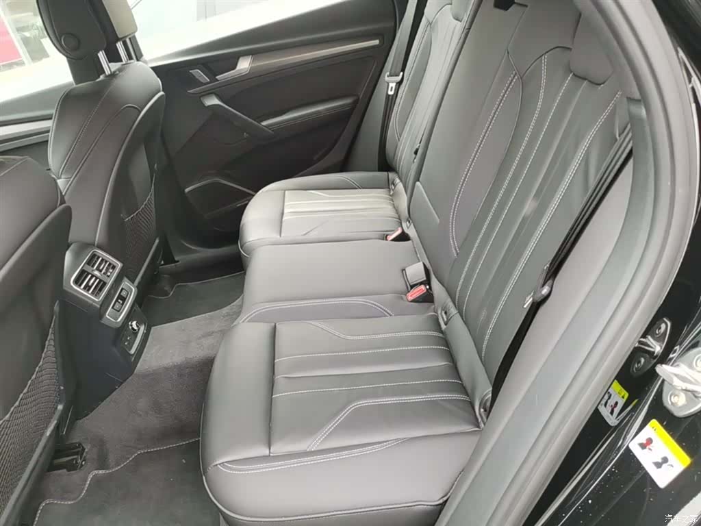Audi Q5L, 2024 24