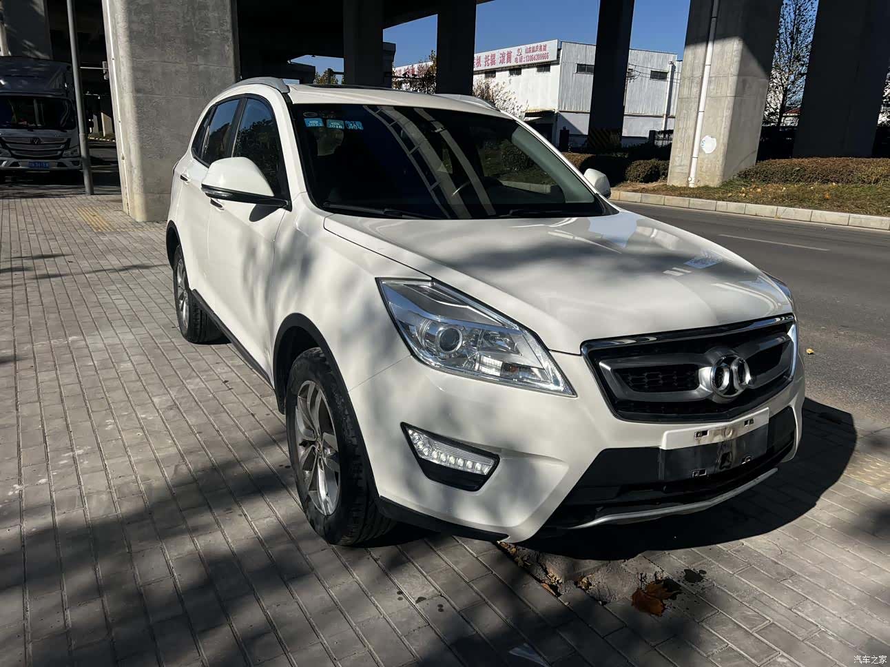 BAIC X65, 2016 4