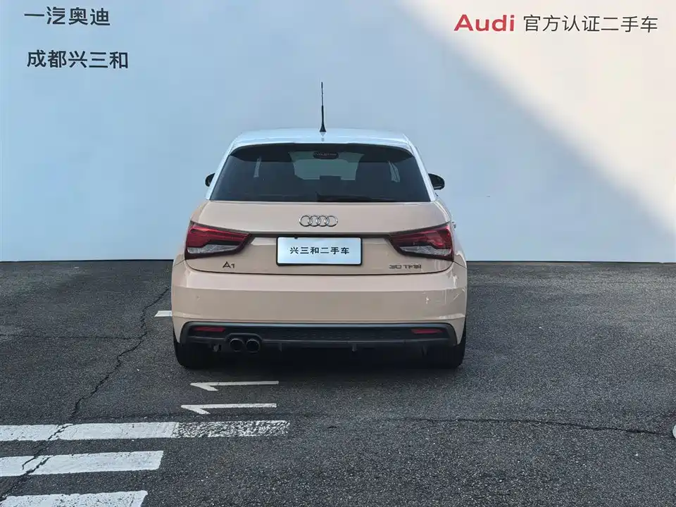 Audi A1