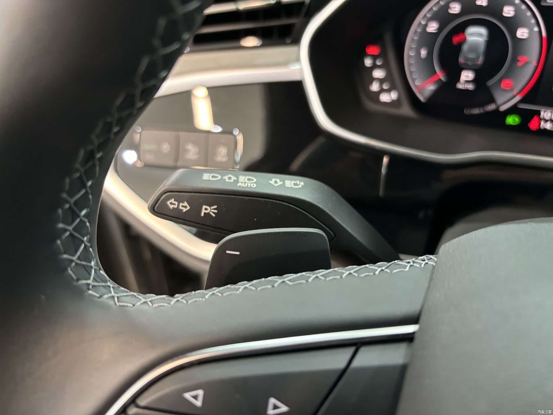 Audi Q3, 2024 15
