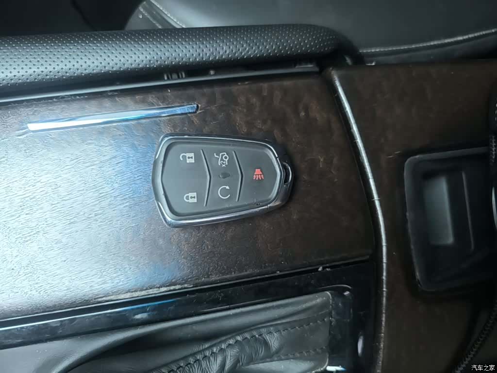 Cadillac XTS, 2018 9
