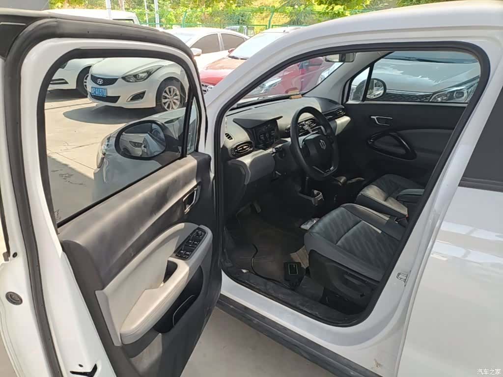 Leapmotor T03, 2024 16