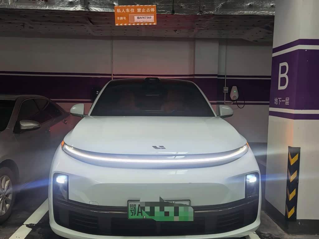 Li Auto L7