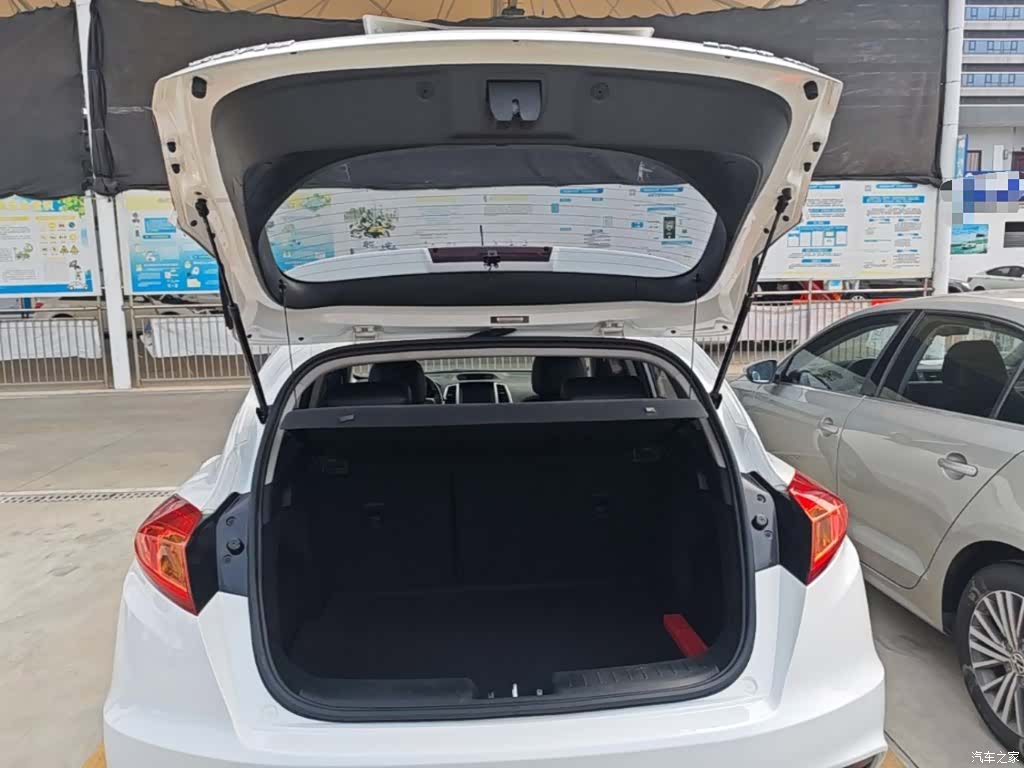 Changan Eado, 2015 19