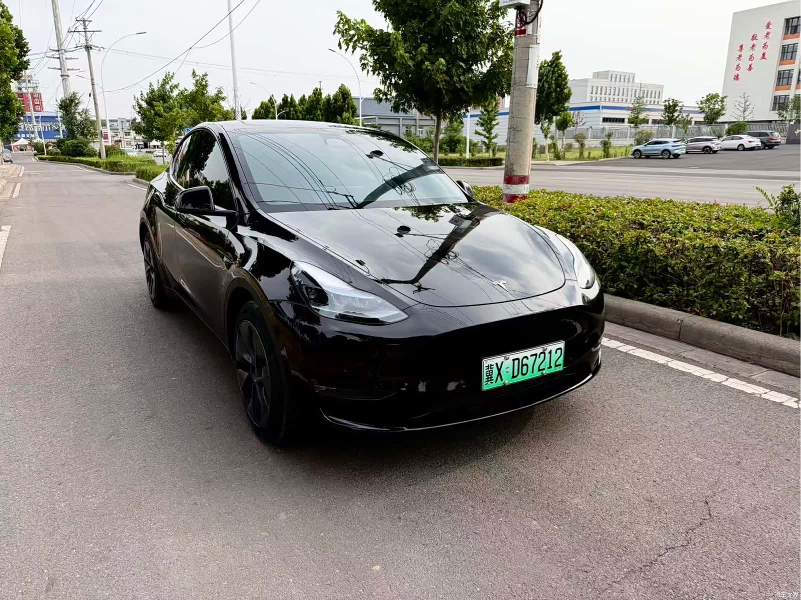 Tesla Model Y, 2023 2