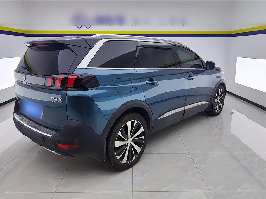 Peugeot 5008 Peugeot 5008