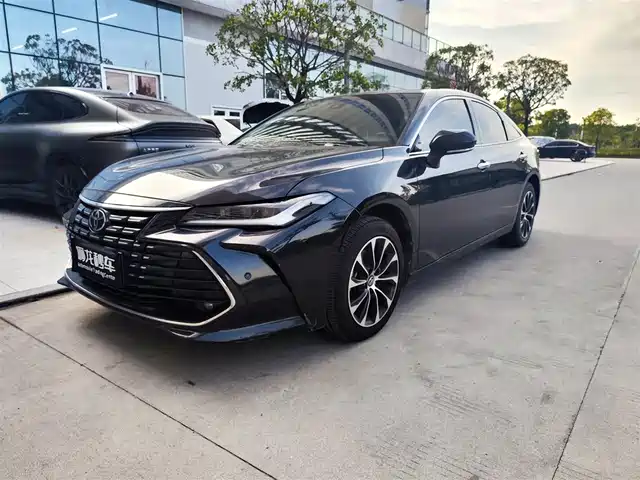 Toyota Avalon 2023 — купить из Китая под заказ