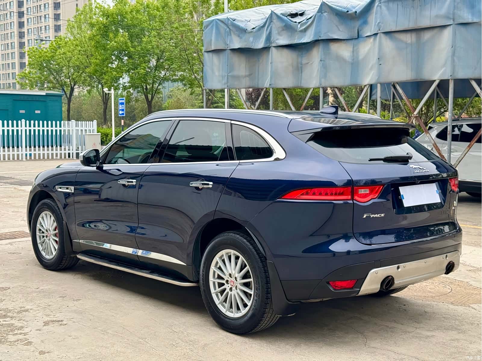 Jaguar F-PACE, 2017 4