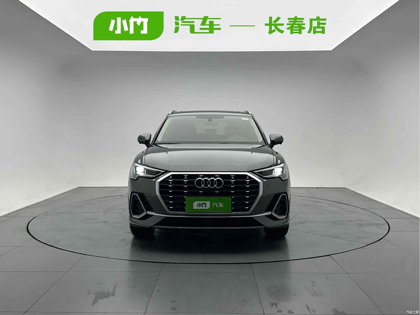 Audi Q3, 2022 2