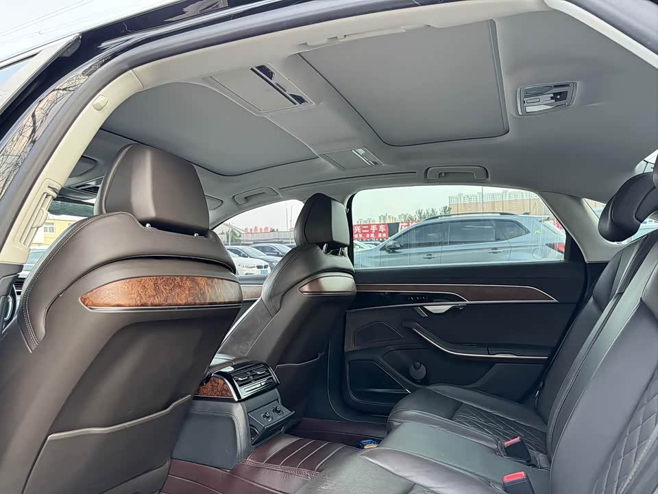 Audi A8 Audi A8